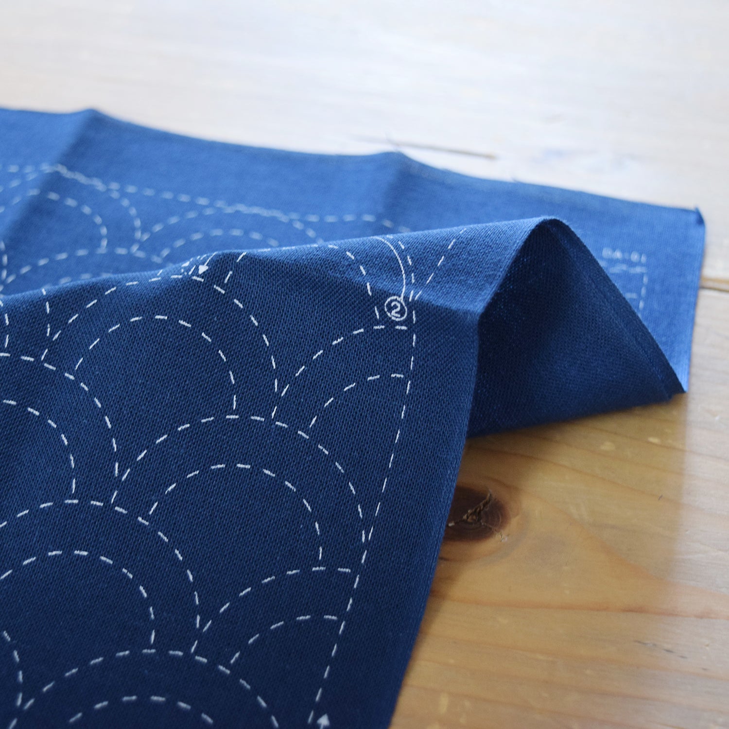 Daruma Sashiko Printed Cloth | Kokka Fabrics