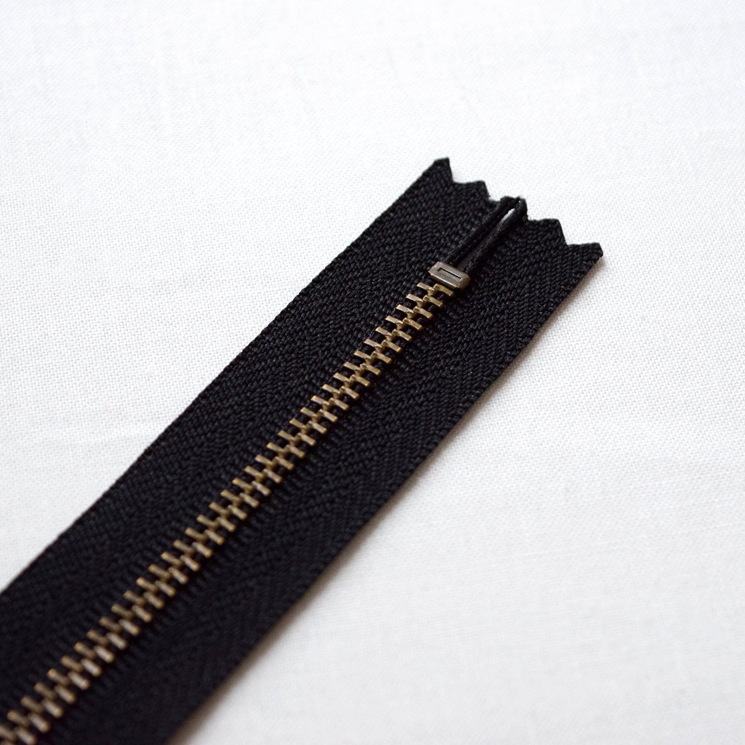 YKK Ball Chain Zippers 30CM | Kokka Fabrics