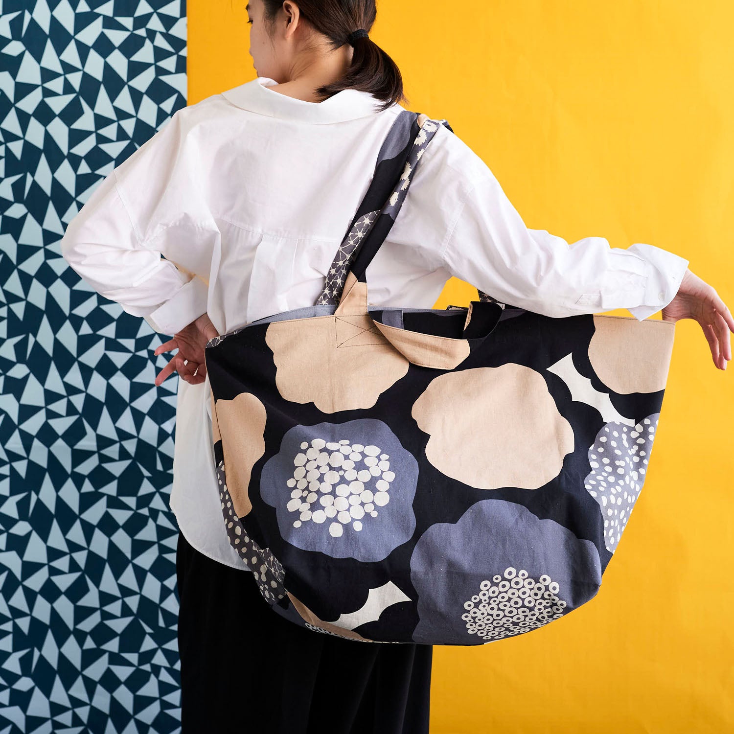 echino Cloud Flower Cotton Linen Canvas | Kokka Fabrics