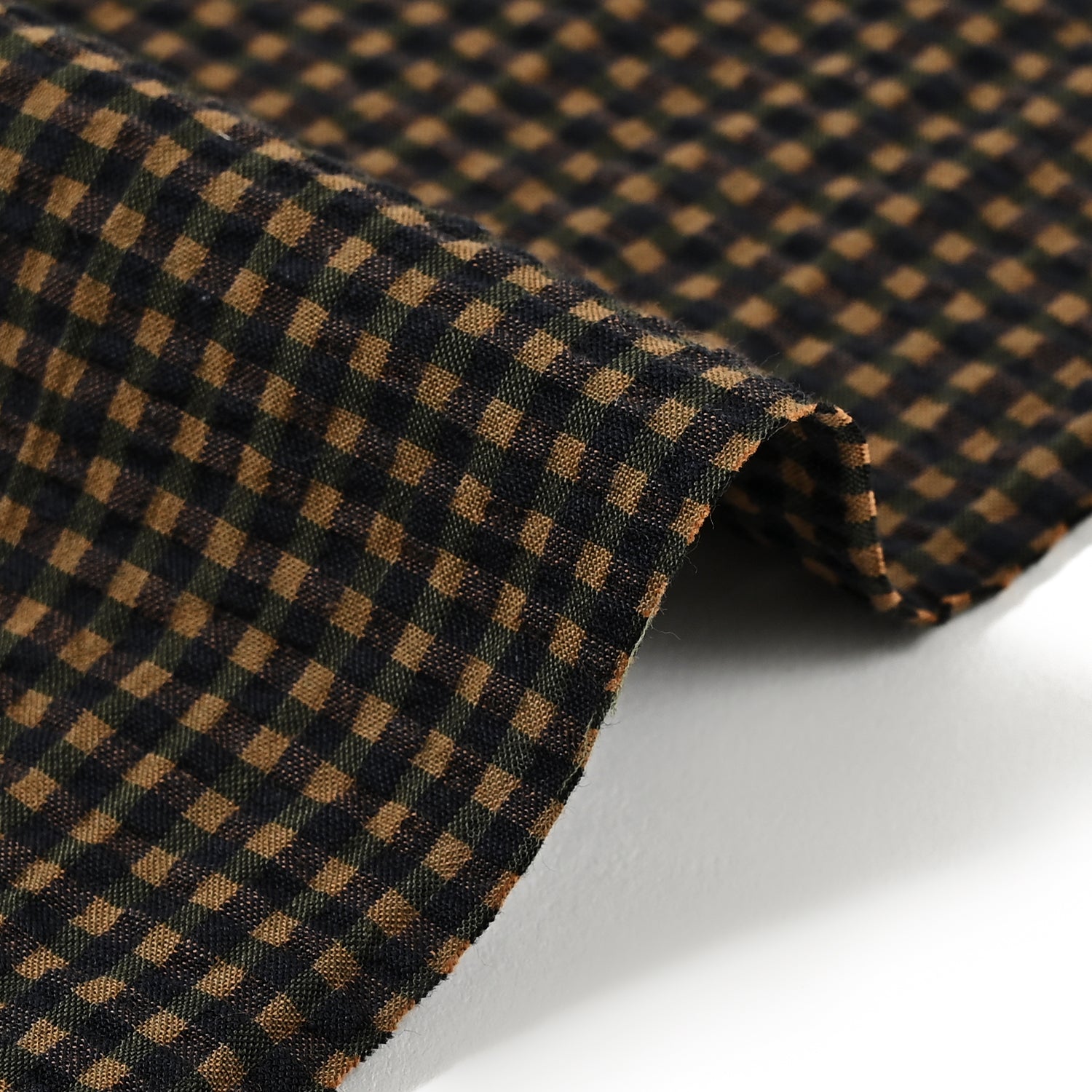 Yarn Dyed Gingham Seersucker Organic Cotton Fabric | Kokka Fabrics