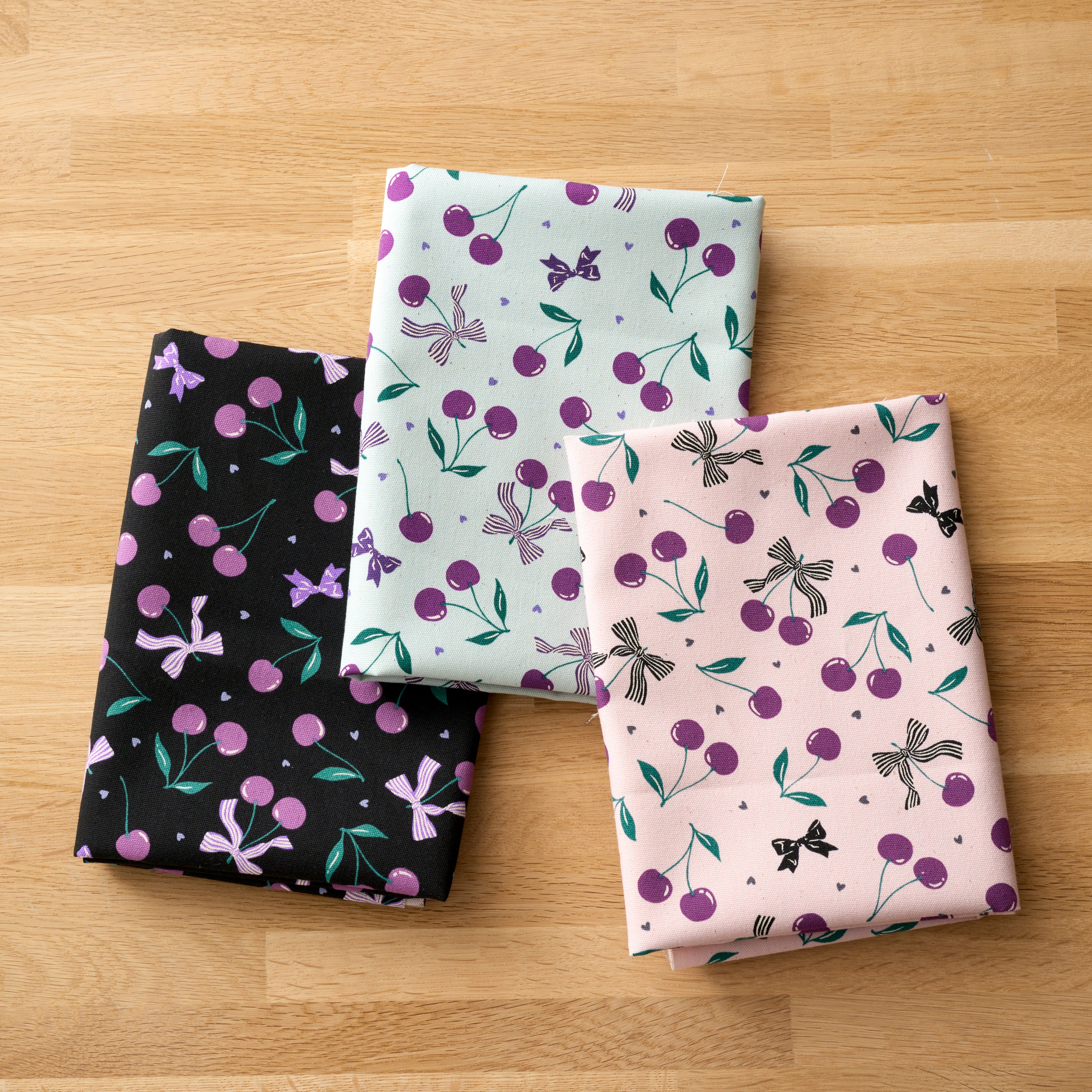 Cherry Bonbon Cotton Oxford | Kokka Fabrics