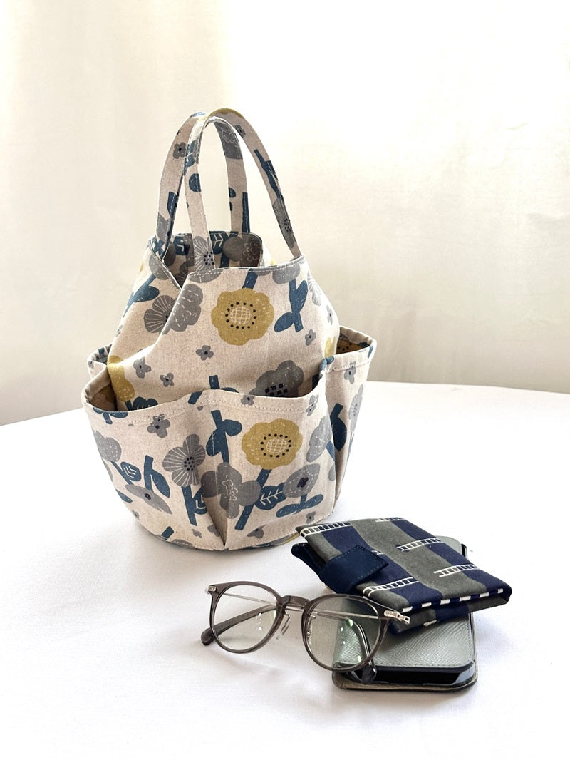 Round Bottom Bag with Tucked Pockets – Sewing Instructions