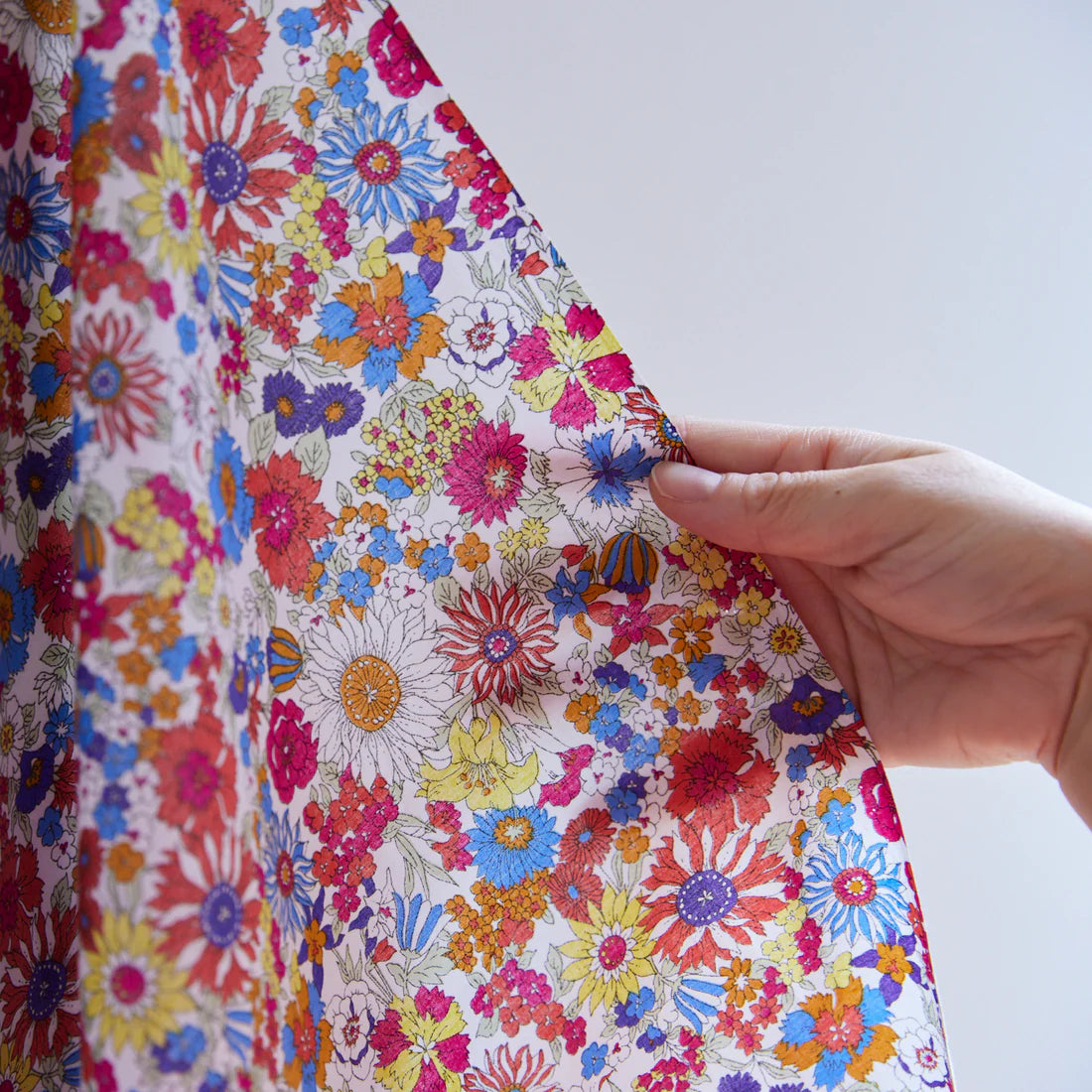 Flownny Cotton Lawn | Kokka Fabrics