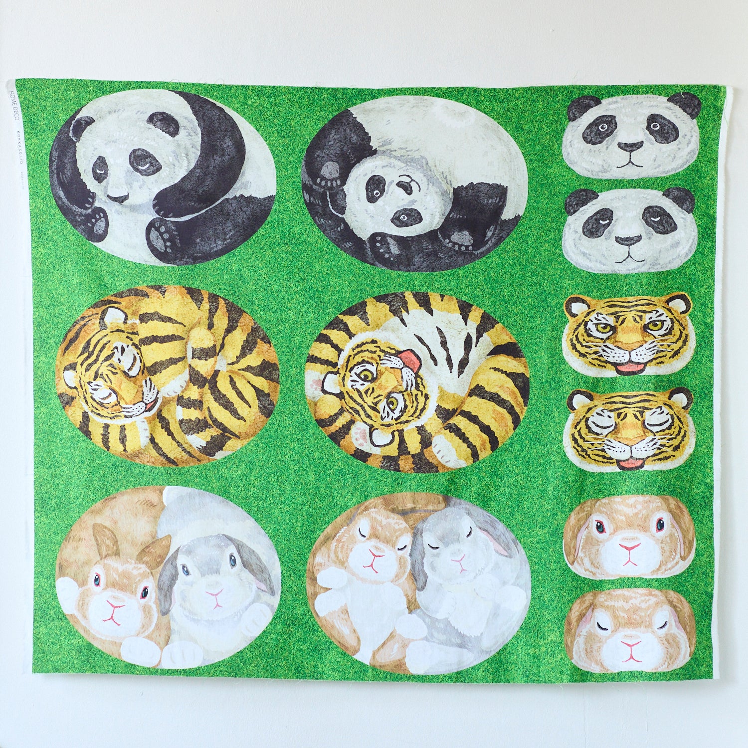 Home Deco Round Animals Grass Sheeting