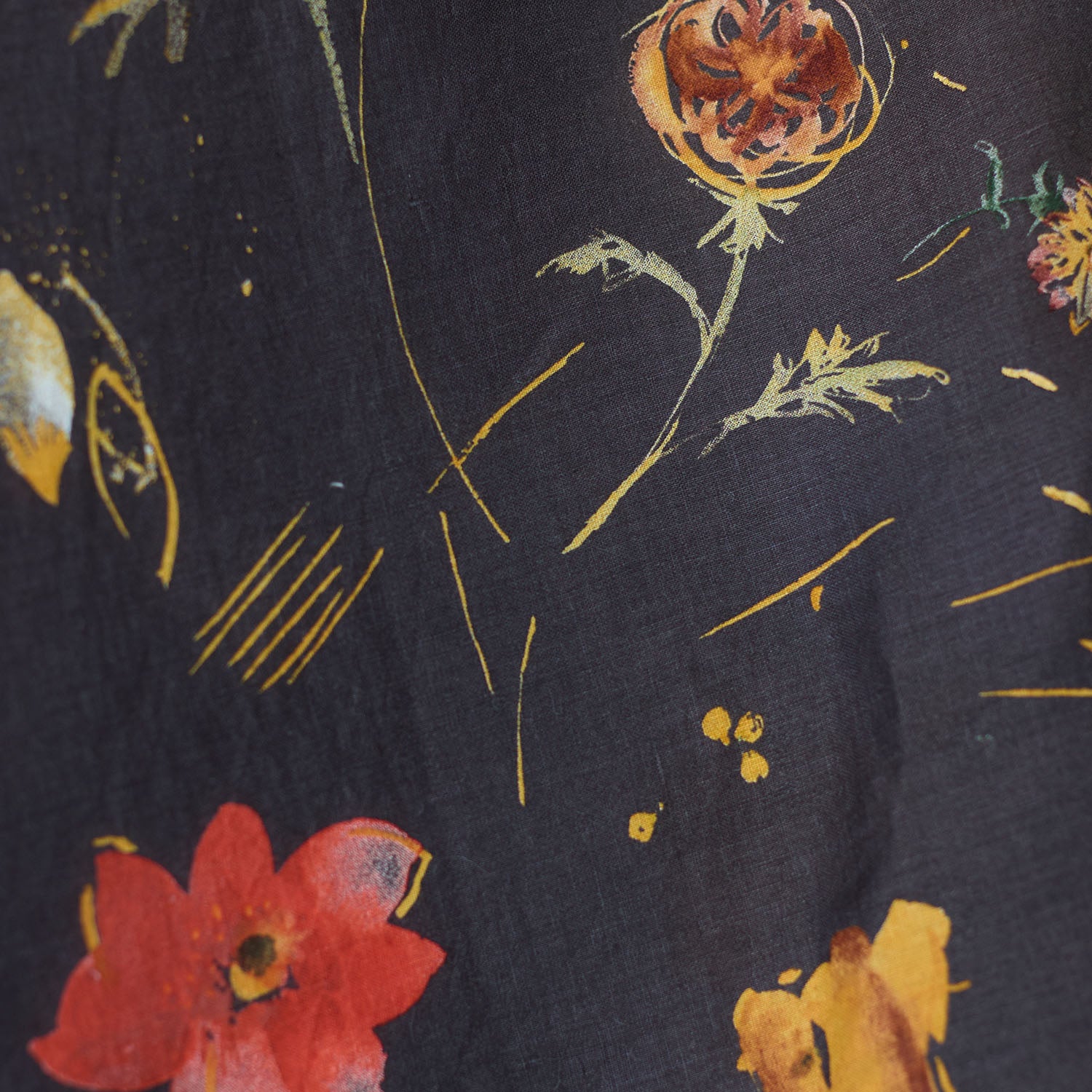 nani IRO Hana no toki niwa Linen | Kokka Fabrics