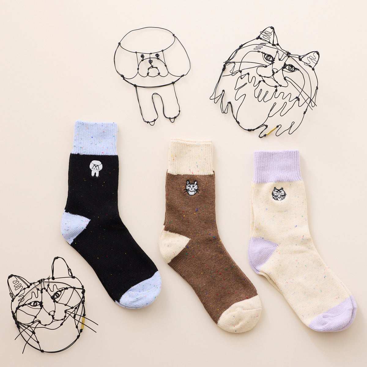 [Kokka Lifestyle] +HAyU Embroidered Socks