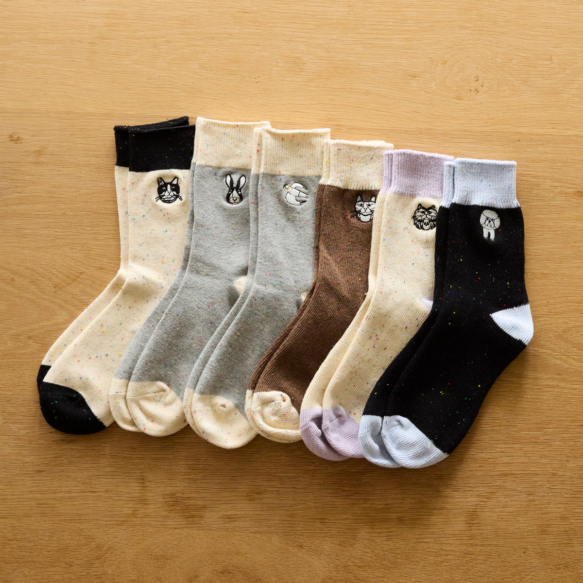 [Kokka Lifestyle] +HAyU Embroidered Socks