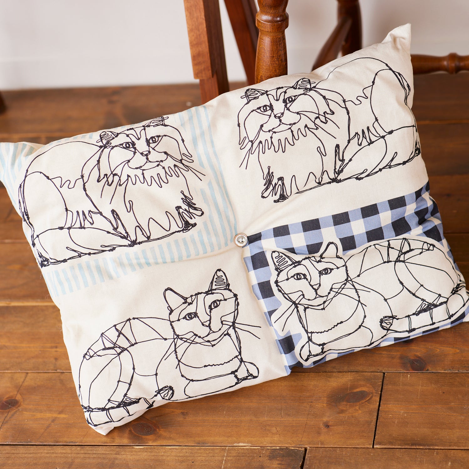 +HAyU Cat Panel Cotton Linen Canvas