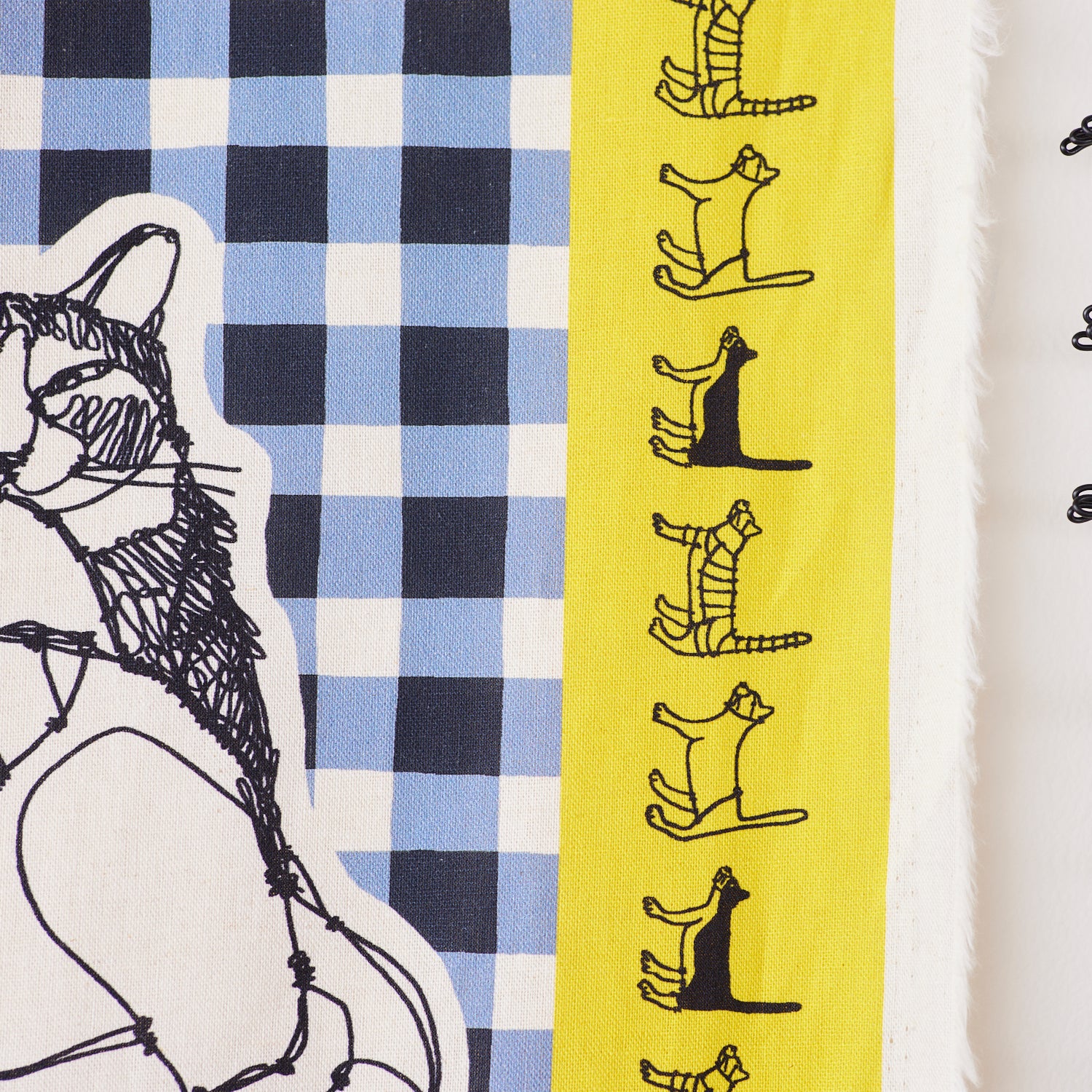 +HAyU Cat Panel Cotton Linen Canvas