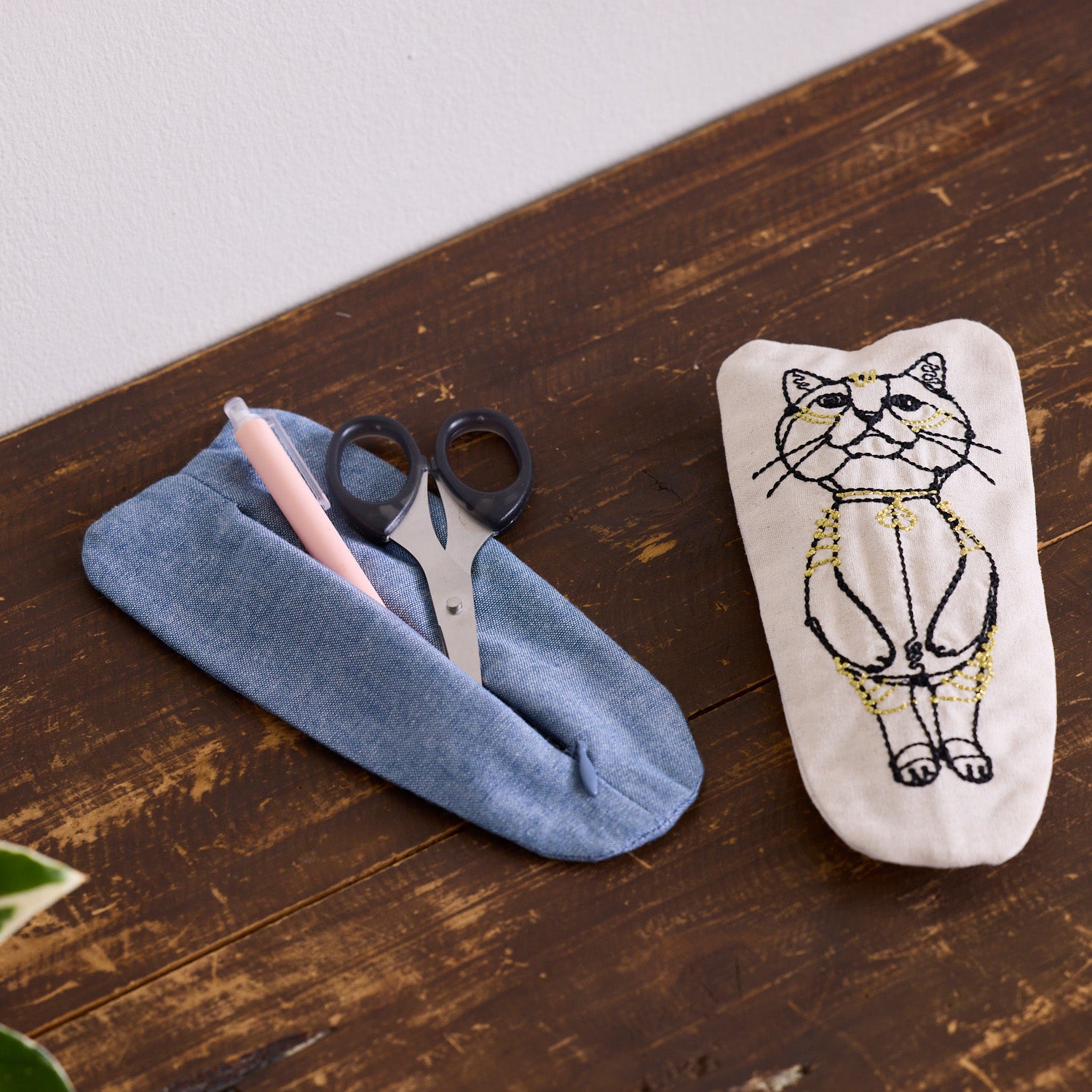 [Kokka Lifestyle] +HAyU Pen Case