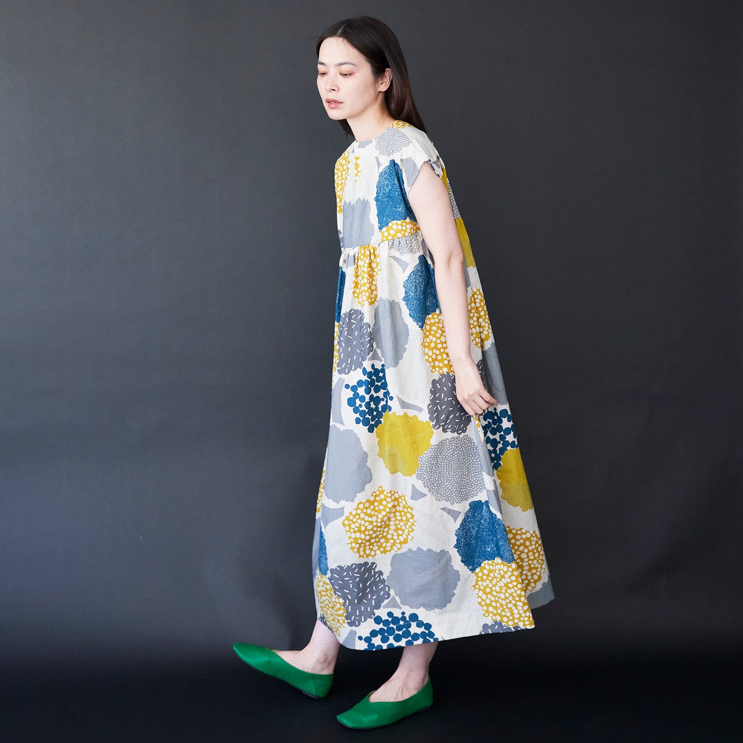 echino Bright Cotton Linen Sheeting | Kokka Fabrics