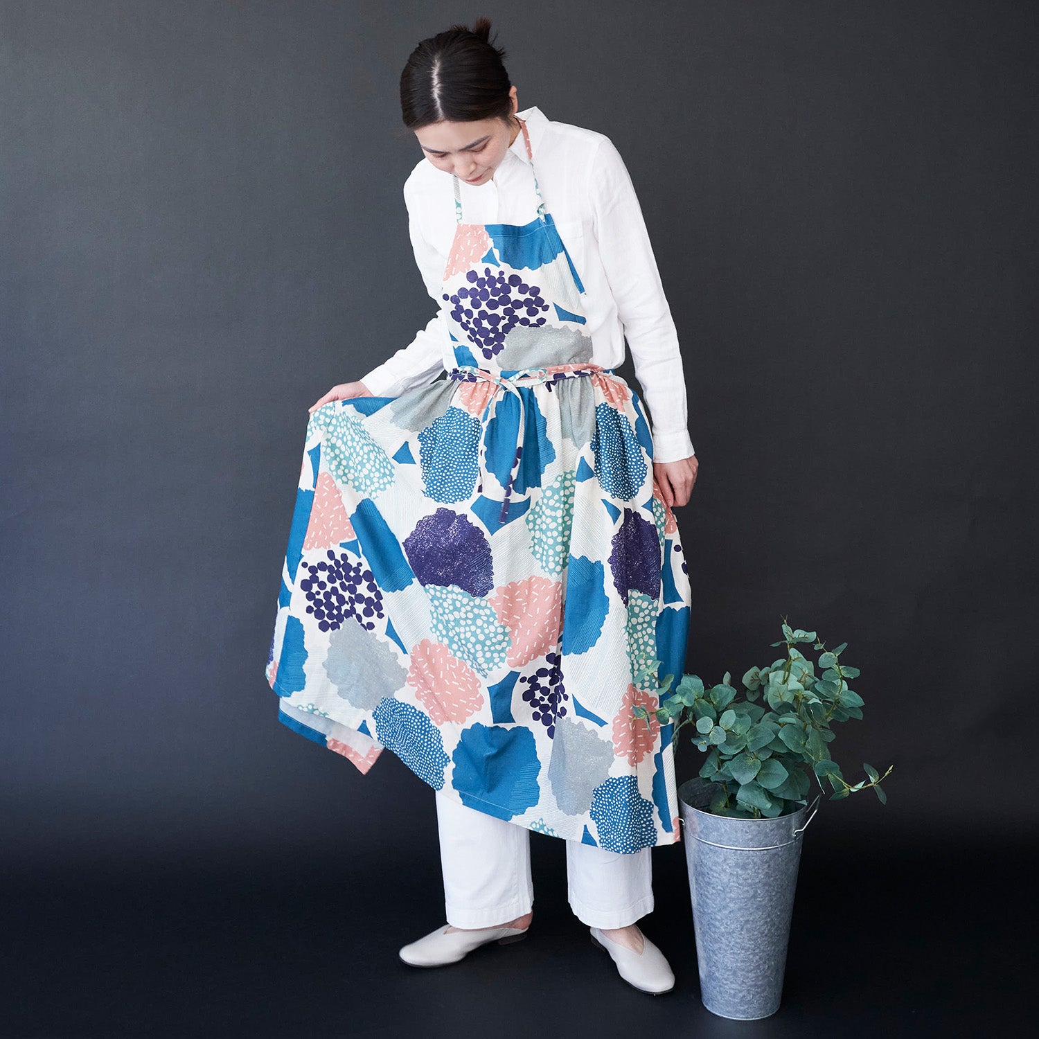 echino Bright Cotton Linen Sheeting | Kokka Fabrics