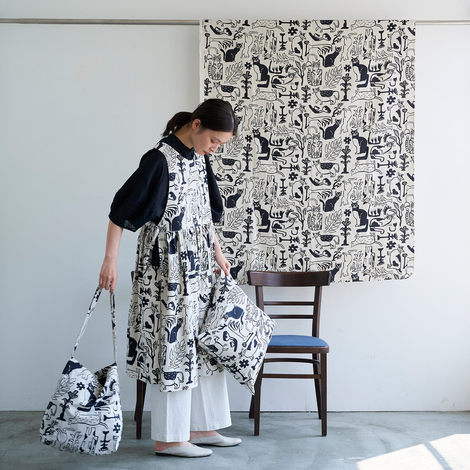 wandmee カネコアヤノ NekoNoe by Ayano Tamuro - Botanical Cats Cotton Linen Canvas