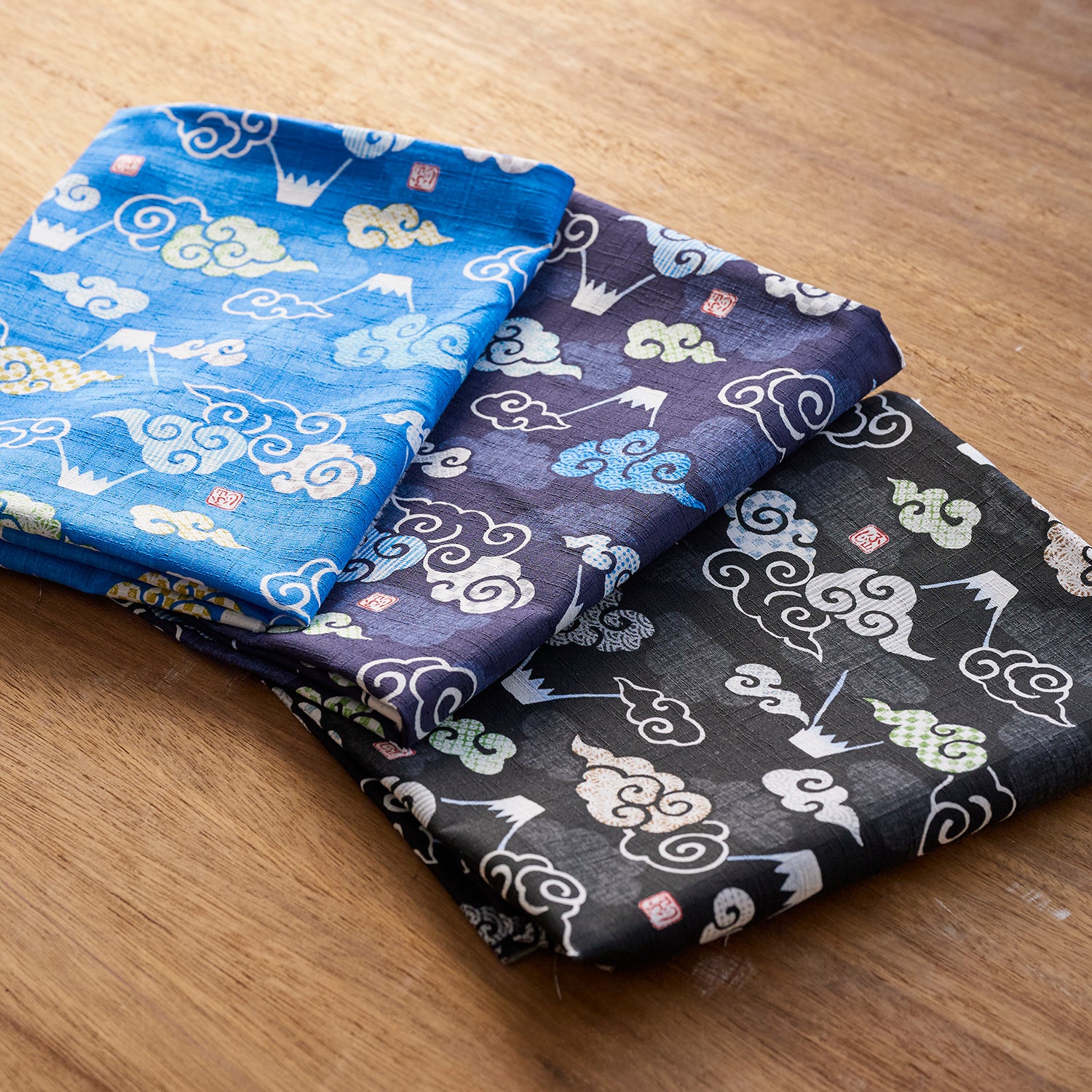 Mt Fuji and Clouds Cotton Dobby Cloth YGA-89040-2