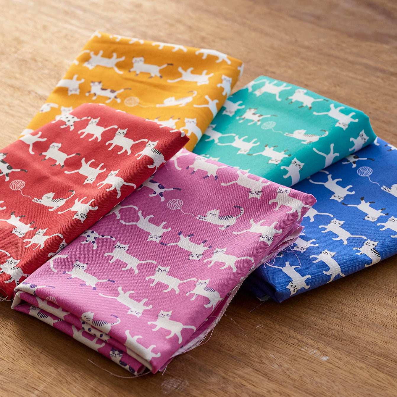 Simply Palette Cat Prints Cotton Oxford | Kokka Fabrics