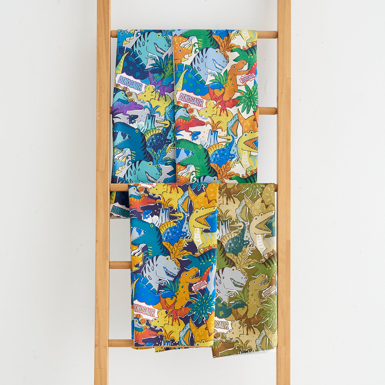 Powerful Animal Dinos Cotton Oxford YGA-89000-2