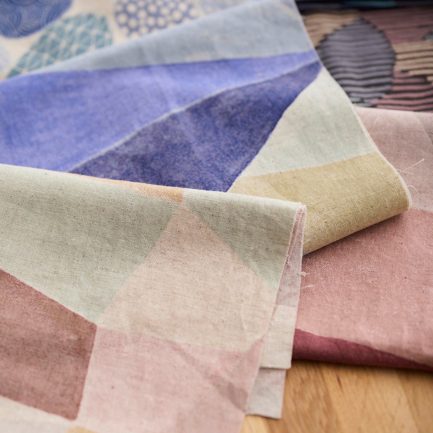 [Preorder Jan31-Feb28] Pathway by Bookhou - Shapes Cotton Linen Sheeting EKX-1440-2 (Expected shipment July 2026)