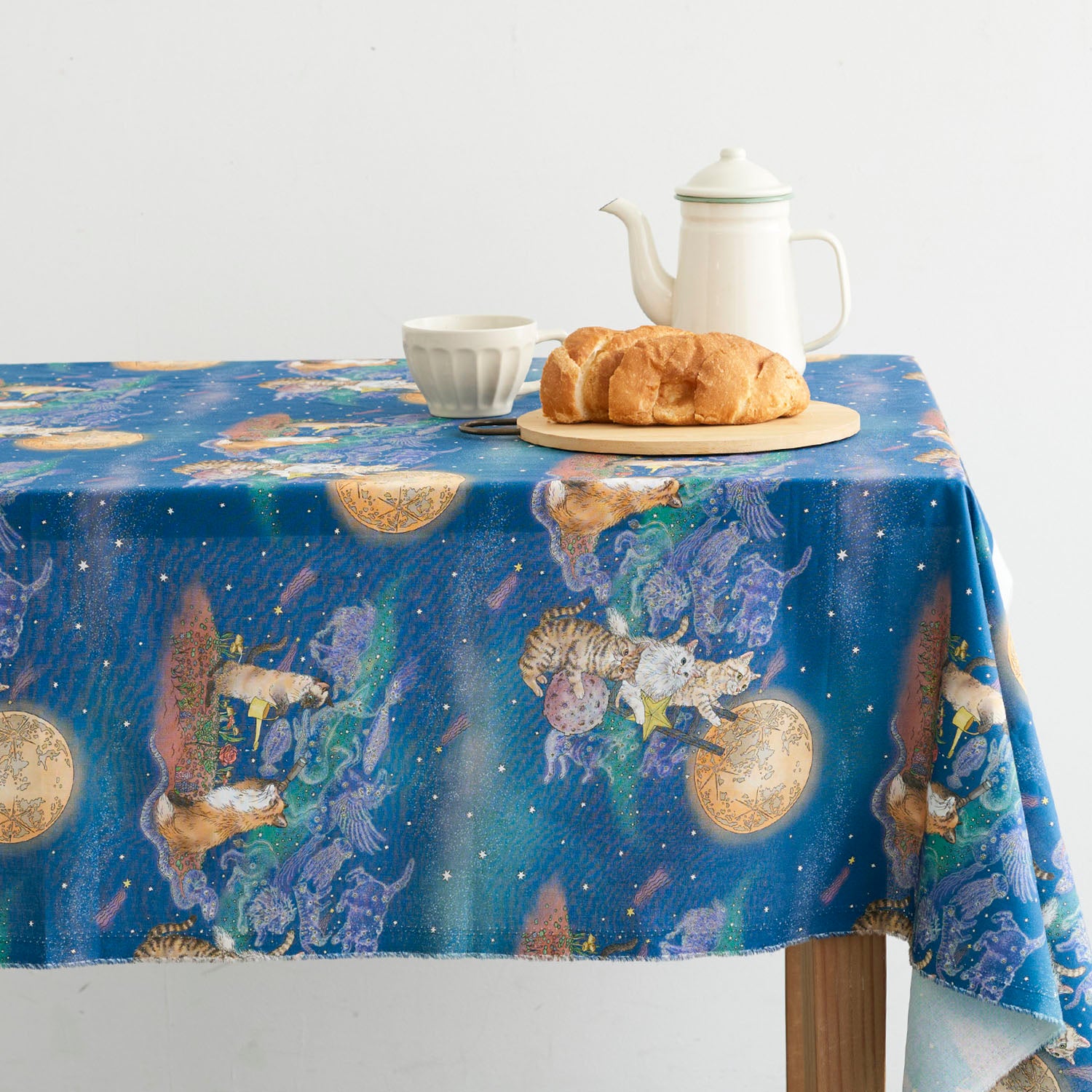 365 Cat Art Moonlight Cat Cotton Sheeting