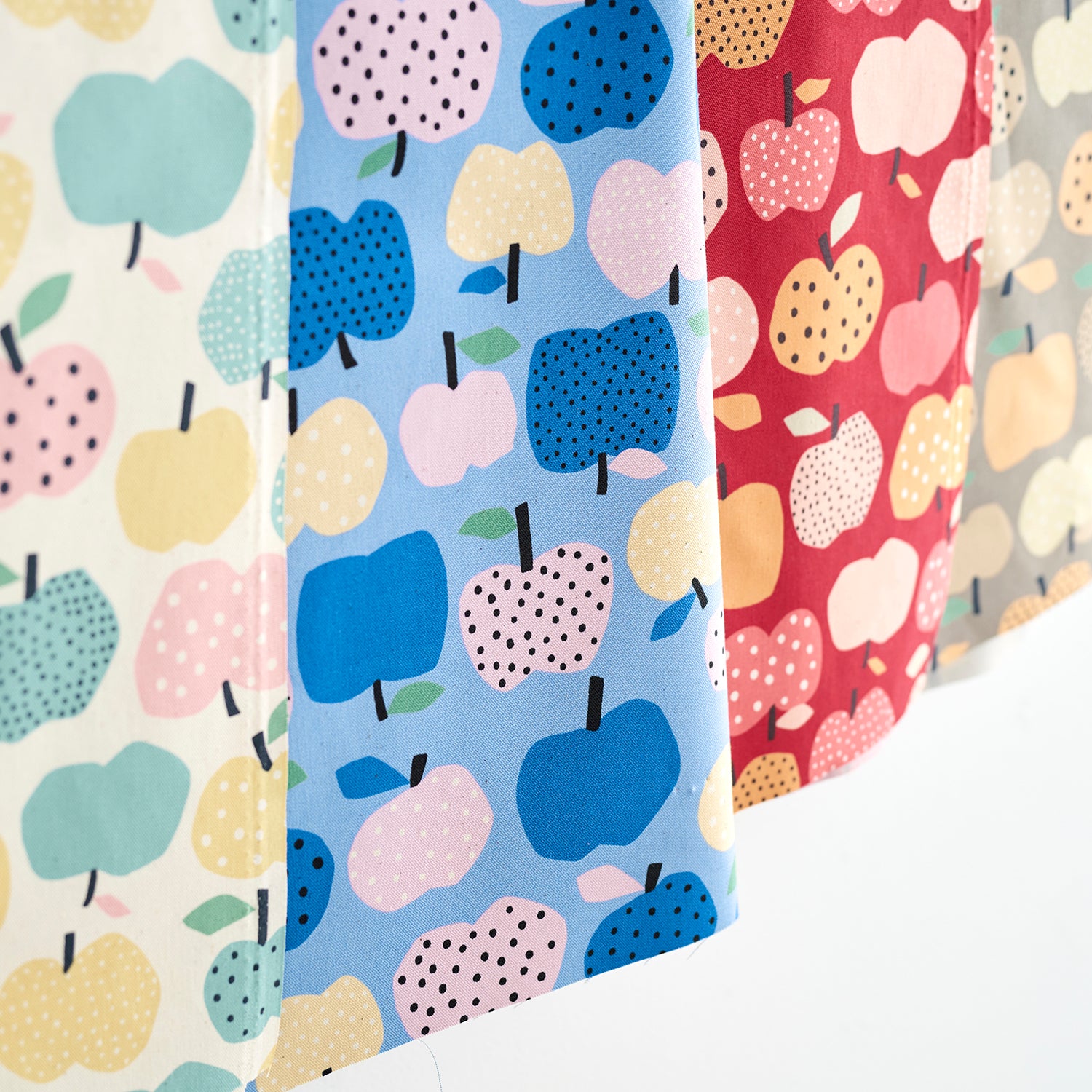 Nordic Girl Apple Cotton Oxford YKA-39010-1