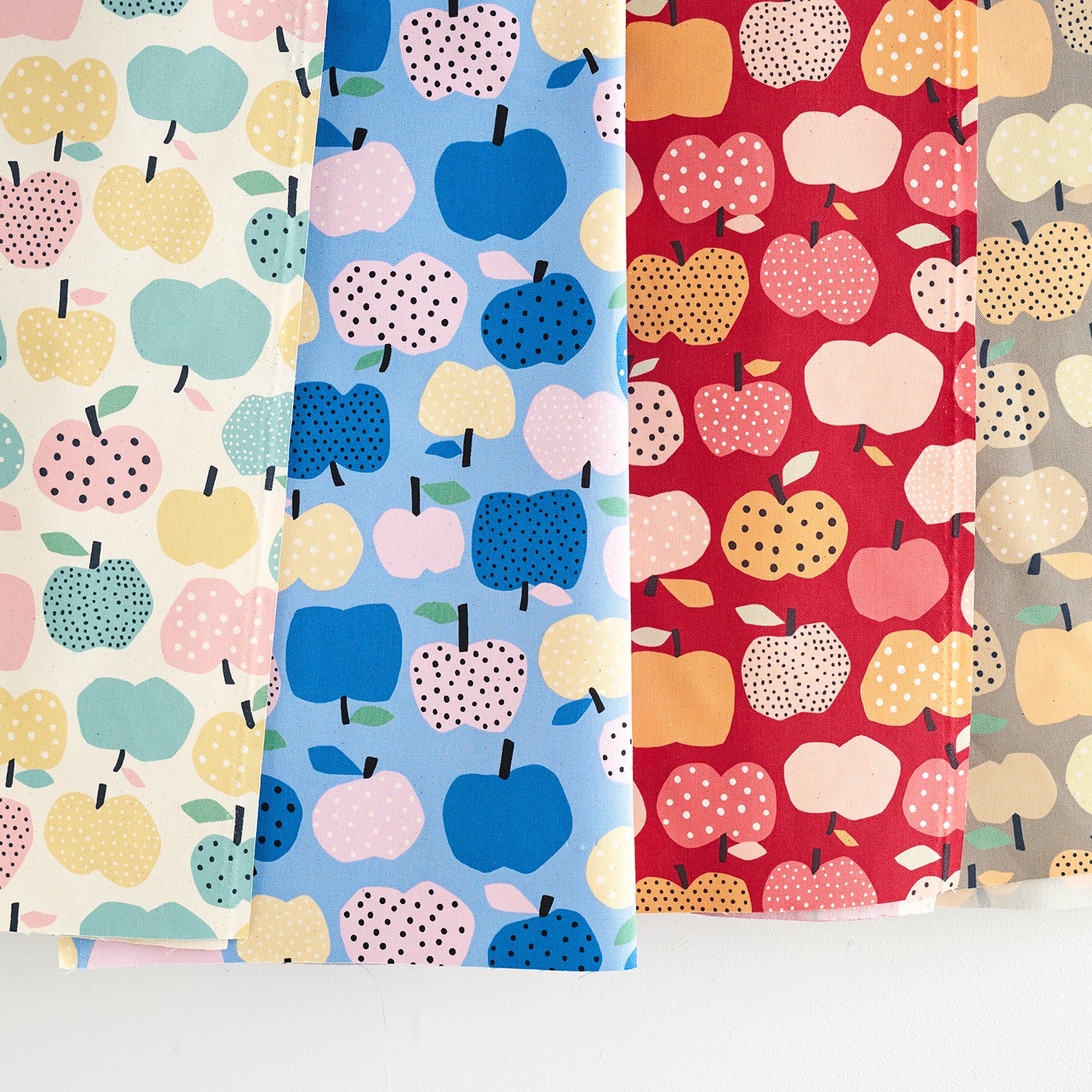 Nordic Girl Apple Cotton Oxford YKA-39010-1