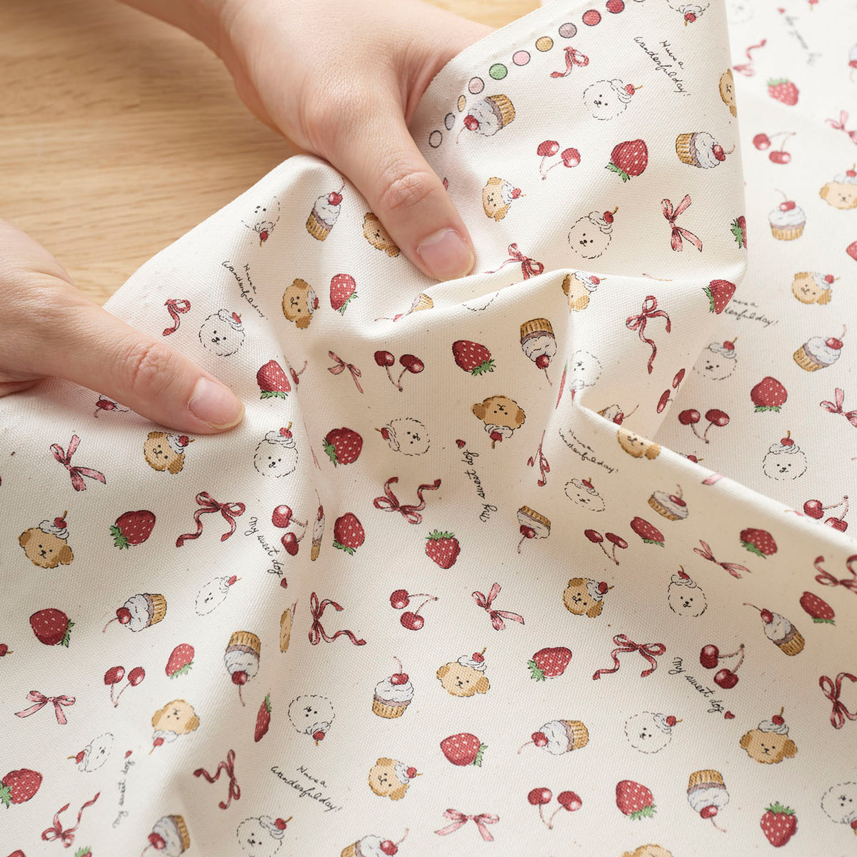Sweetie Cupcakes Cotton Oxford - White
