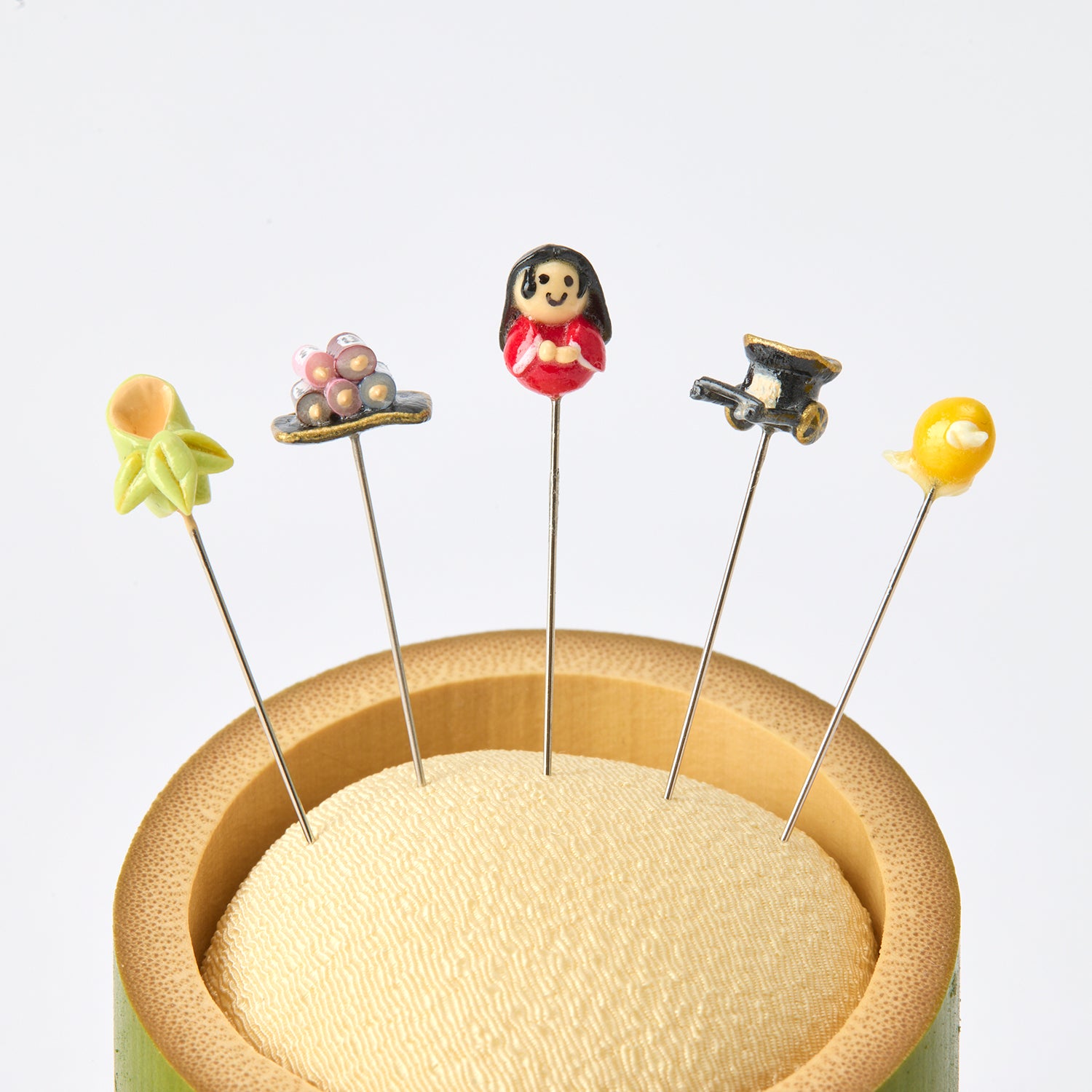 Folk Tale Kaguyahime Marking Pins & Pincushion