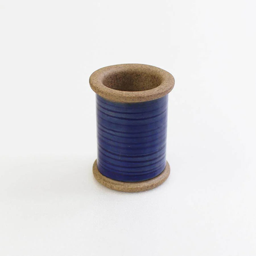 Cohana Magnetic Spool Pinholder