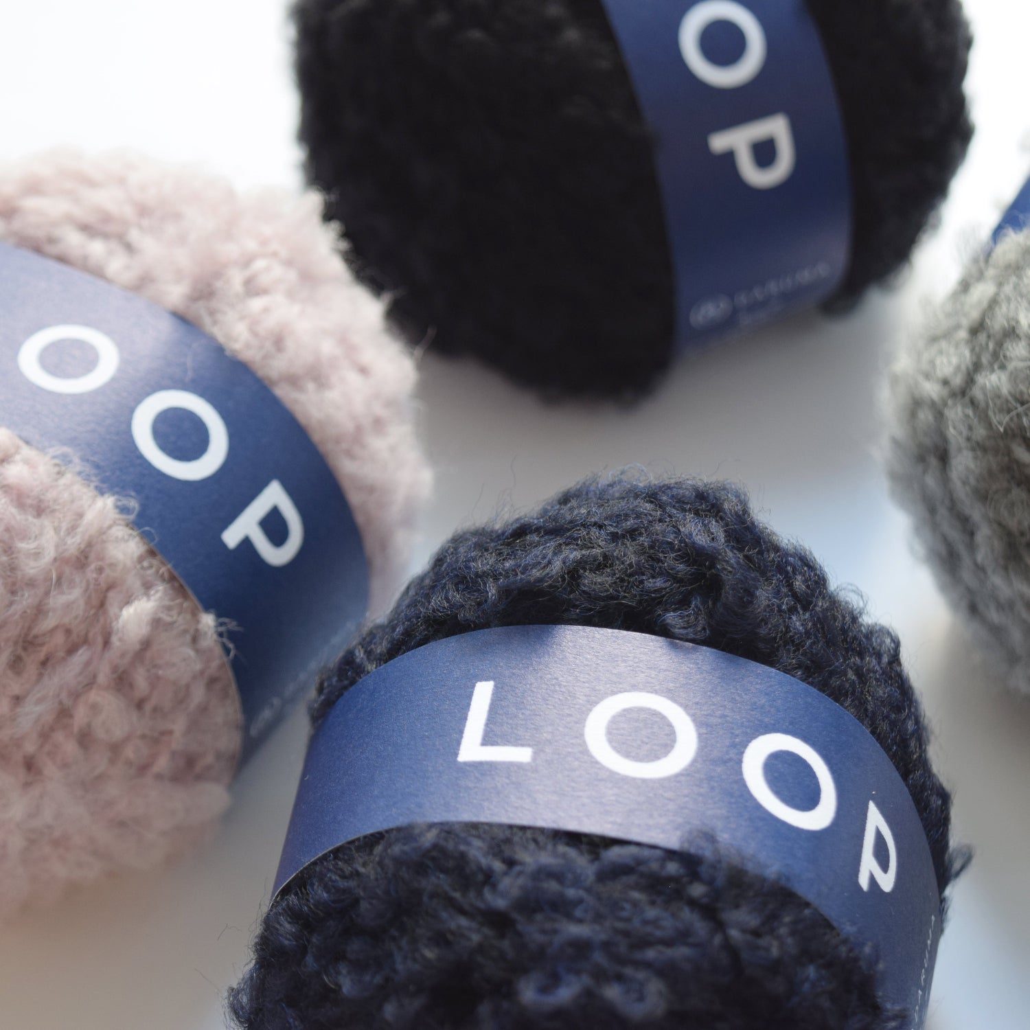 Daruma Loop Wool Alpaka Yarn