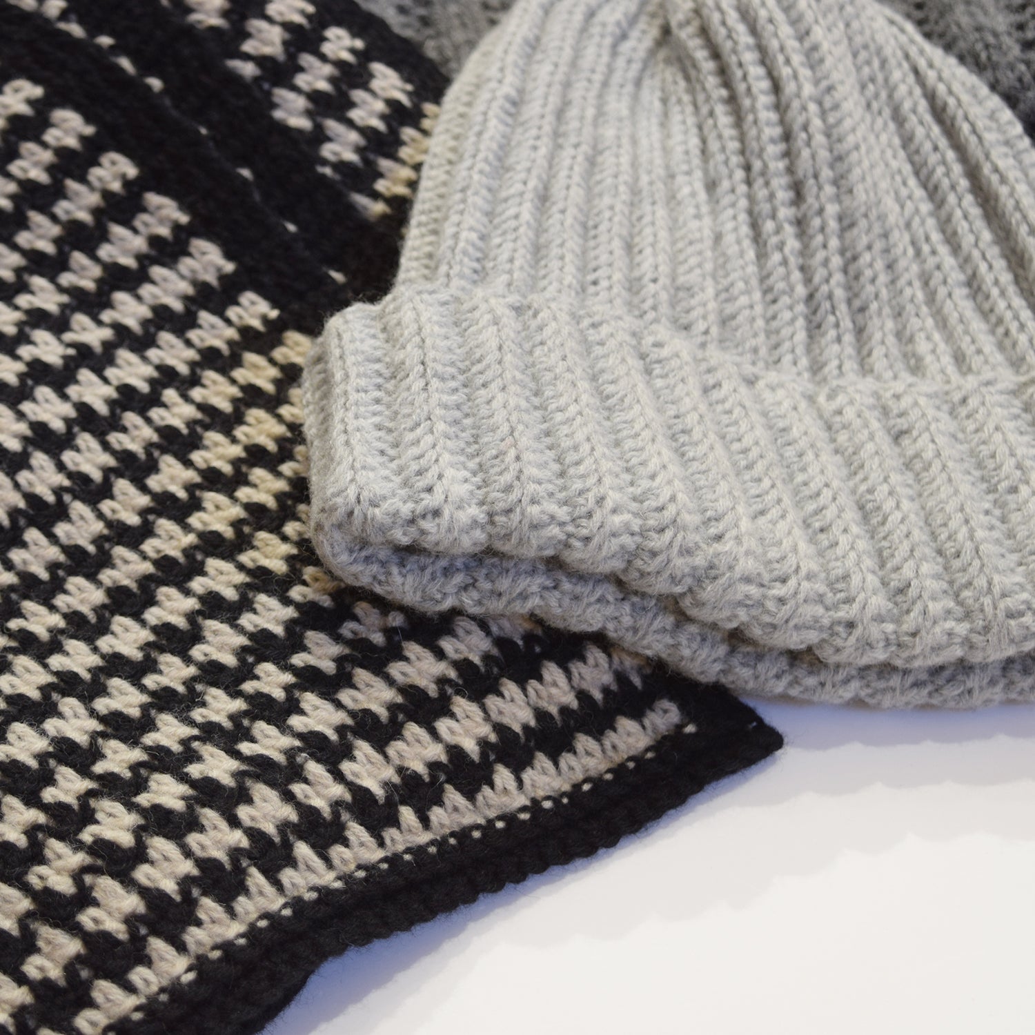 Daruma Airy Wool Alpaca Yarn | KOKKA FABRICS