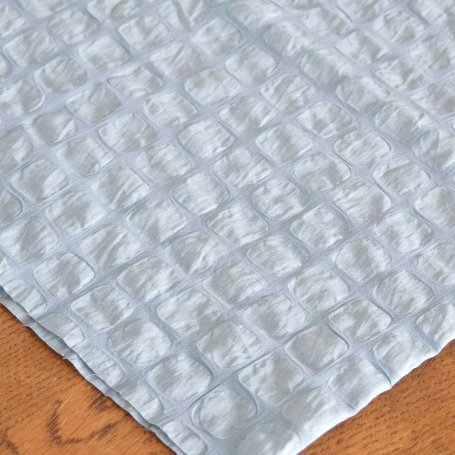 Waffle Squares Textured Cotton Lawn | Kokka Fabrics