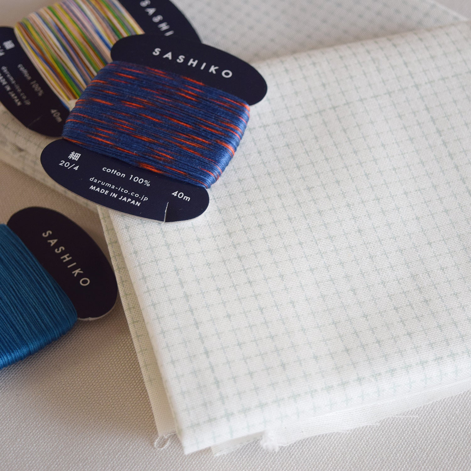 Daruma Sashiko Cloth Grid Type