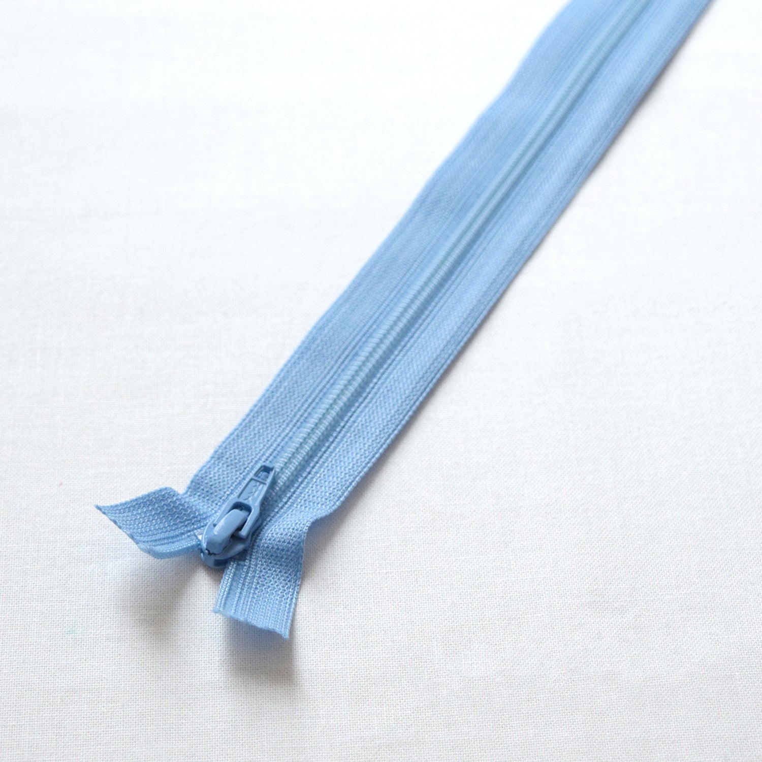 Flat Knit Zippers