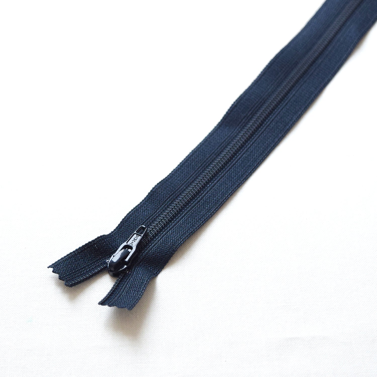 Flat Knit Zippers