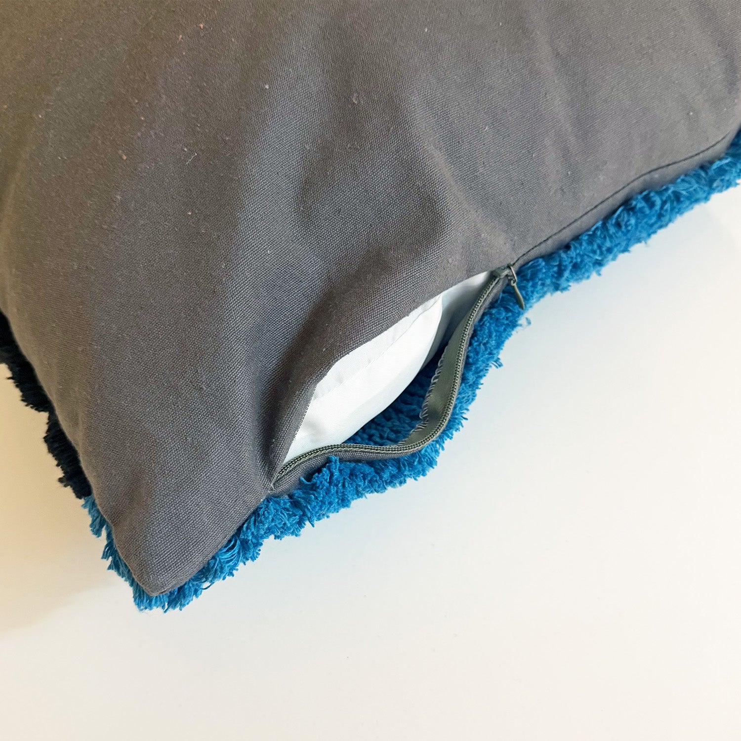 [Kokka Lifestyle] Echino Cushion Cover