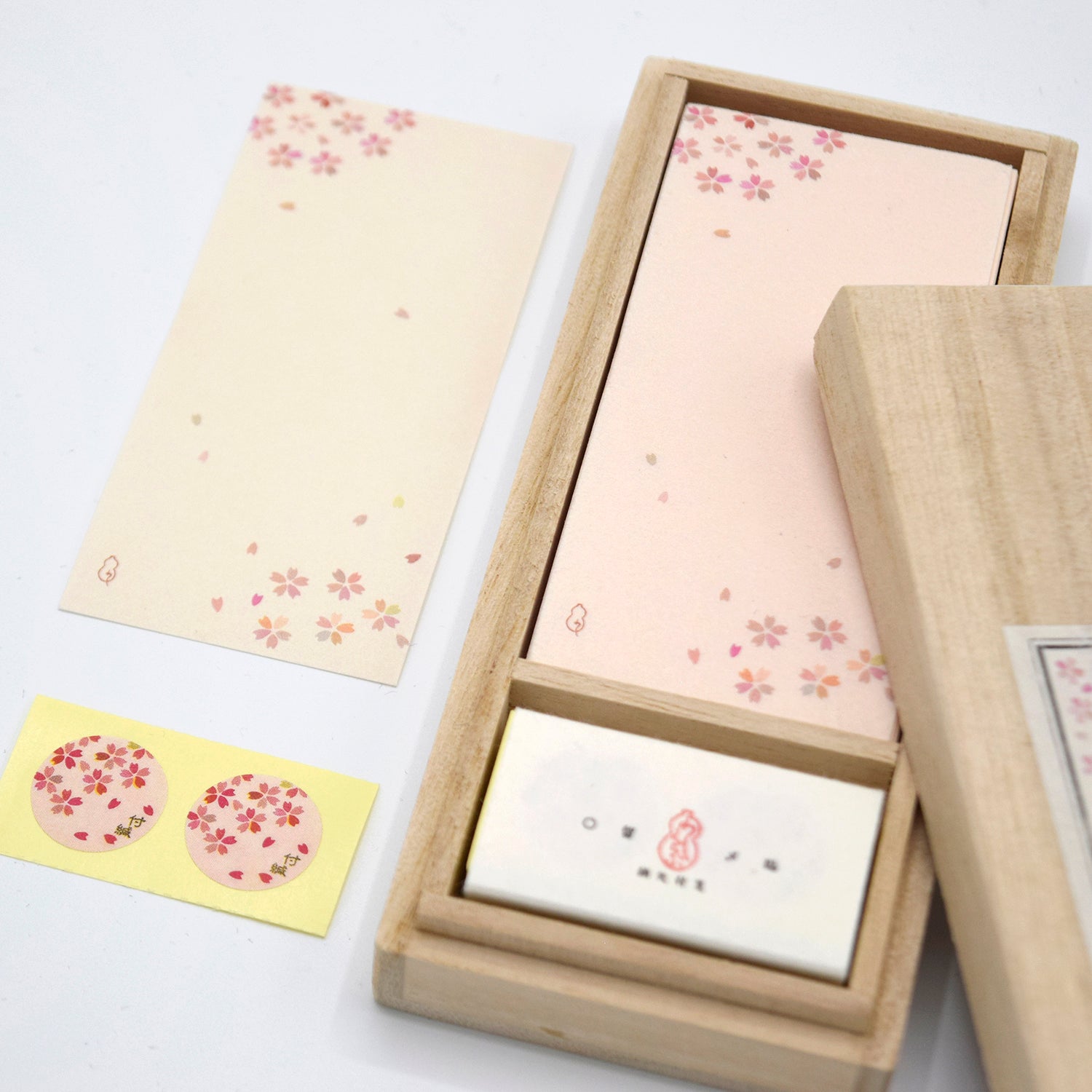 [Kokka Lifestyle] Memo Pad with Stickers