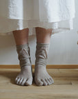 [Kokka Lifestyle] Silk Linen Five Fingers Socks