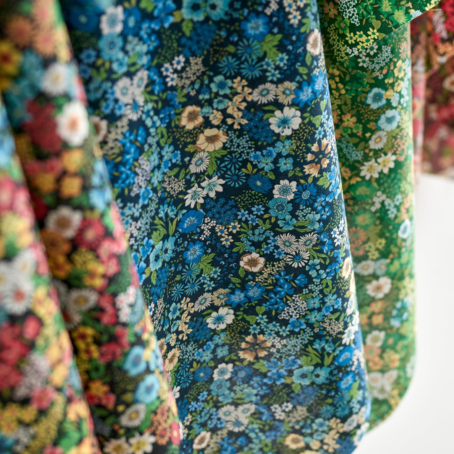 Flownny Cotton Lawn | Kokka Fabrics Flownny Cotton Lawn | Kokka Fabrics