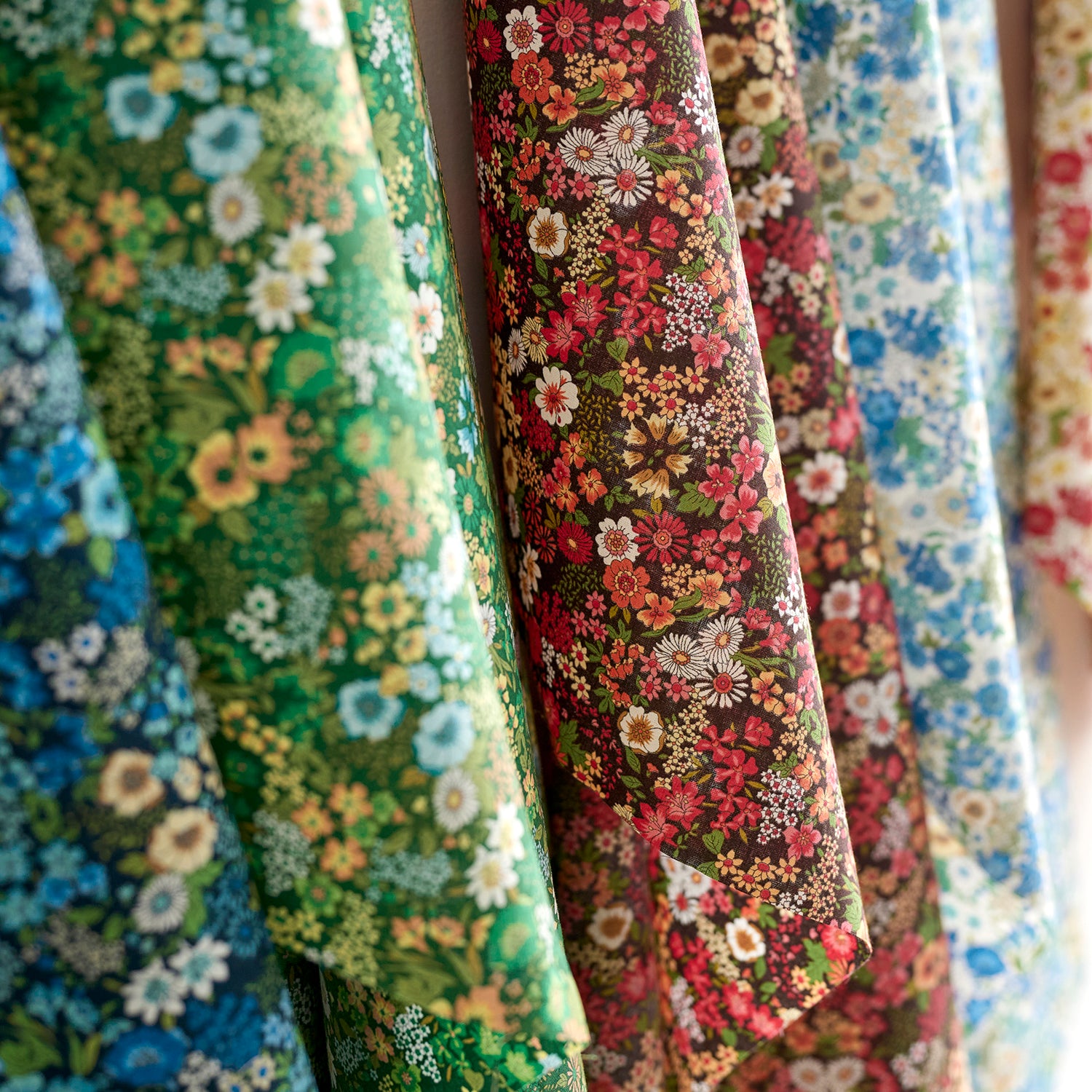 Flownny Cotton Lawn | Kokka Fabrics