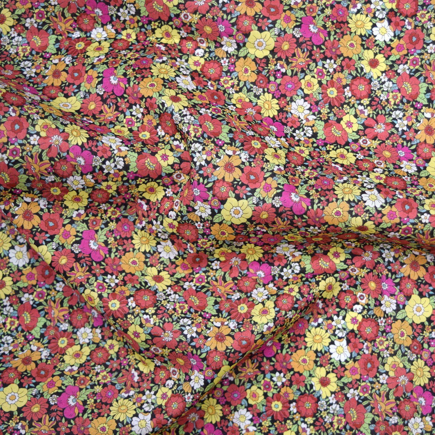 Flownny Mini Flowers Cotton Lawn - Black NFA-1030-31
