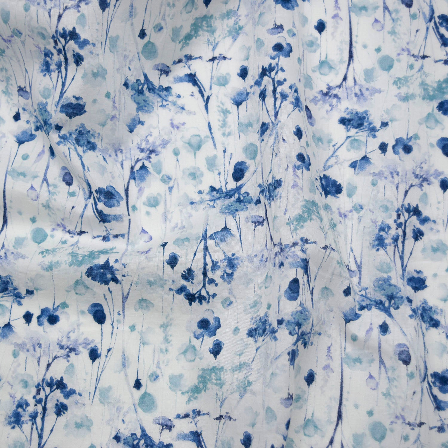 [Fabric Sample] Flownny Watercolor Style Floral Cotton Lawn NFA-1030-33