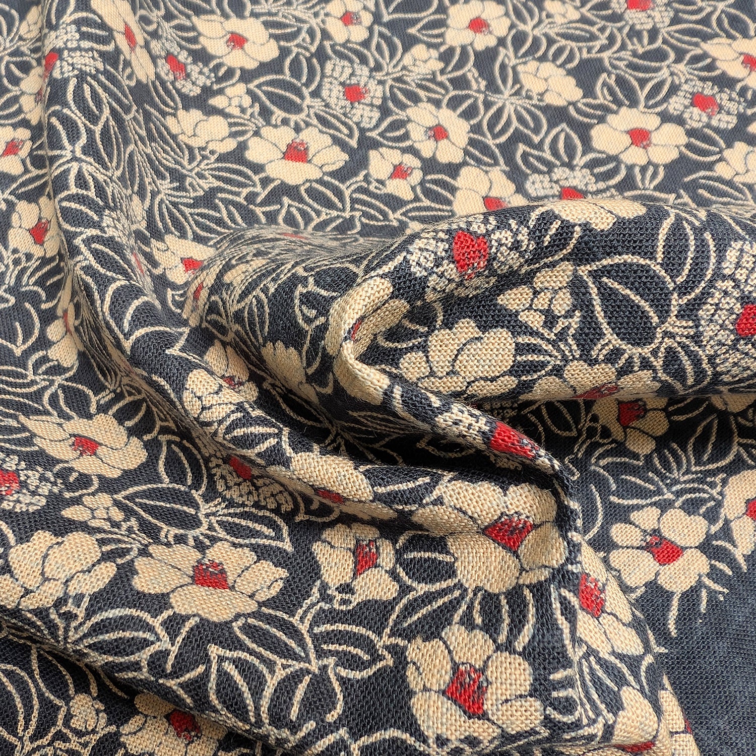 Slub Yarn Camellia Indigo-Style Print