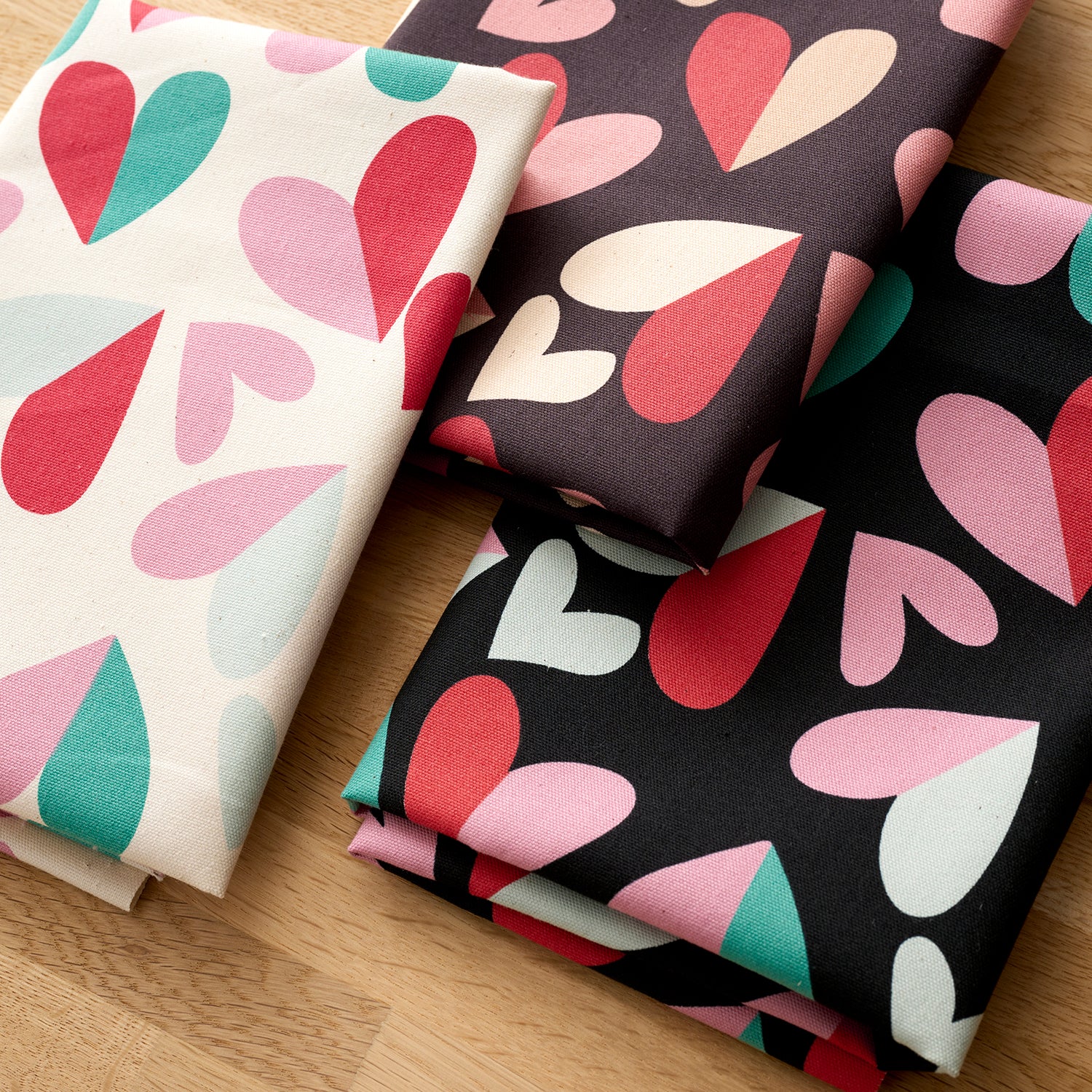 Retro Charm Heart Cotton Oxford YKA-36010-3