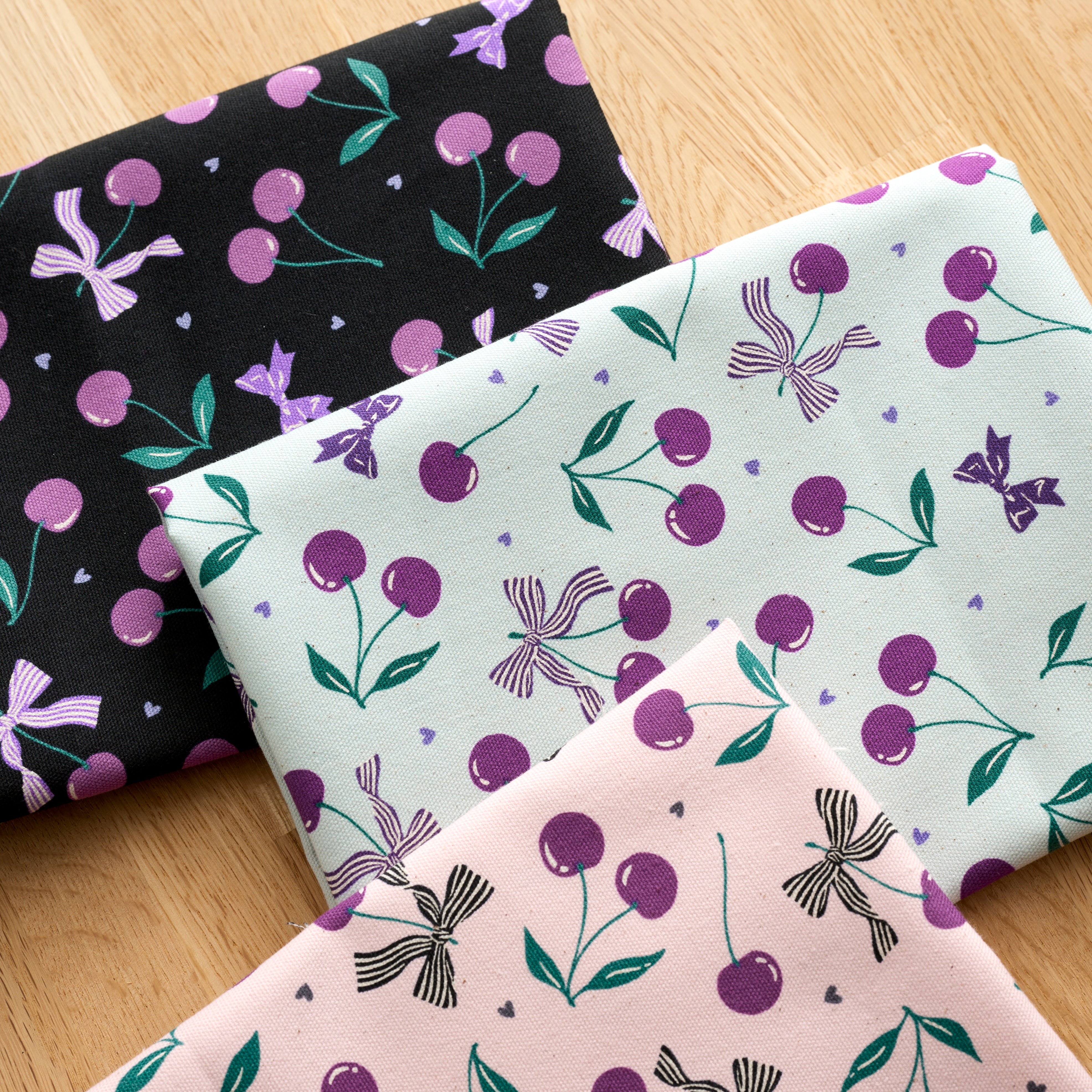 Cherry Bonbon Cotton Oxford | Kokka Fabrics