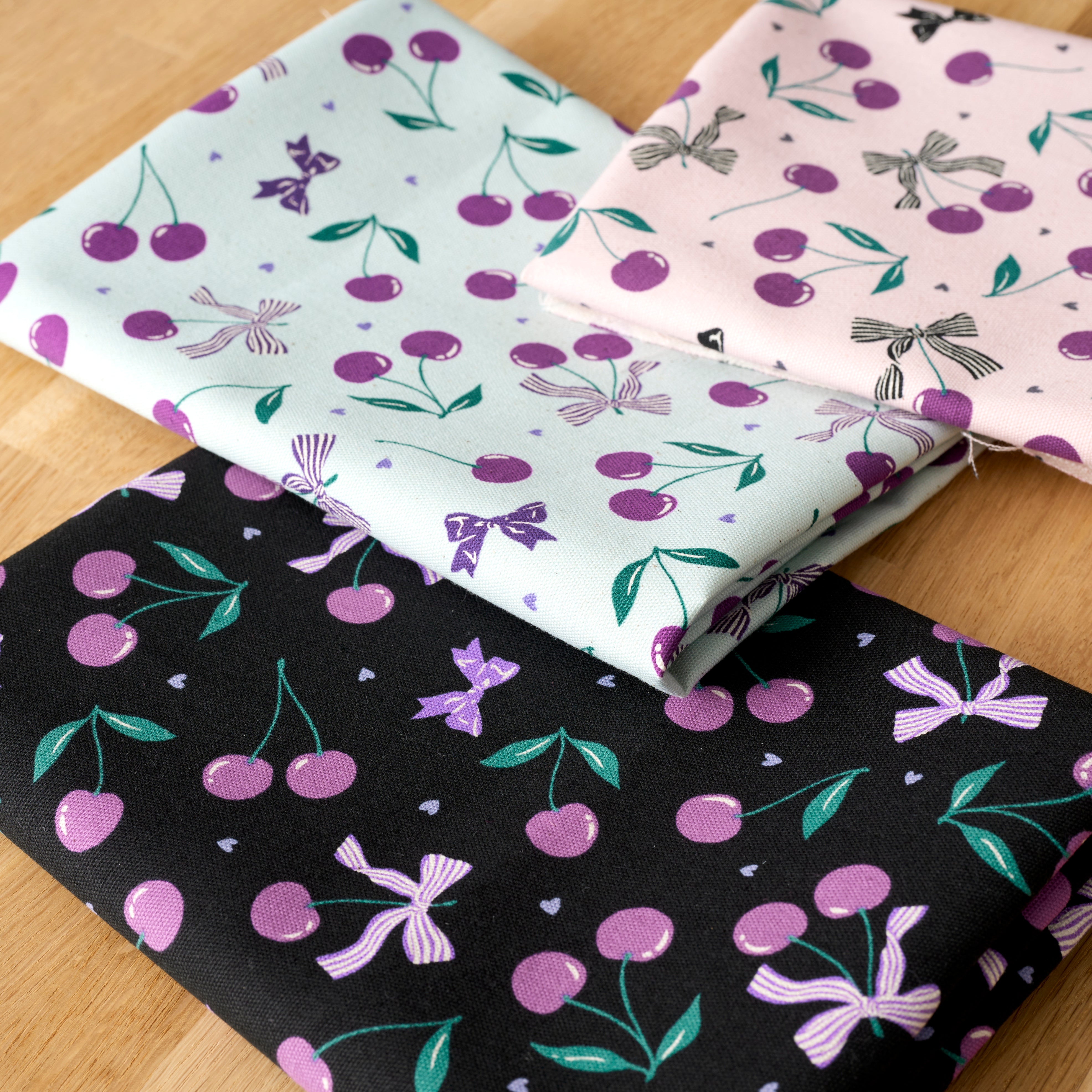 Cherry Bonbon Cotton Oxford | Kokka Fabrics