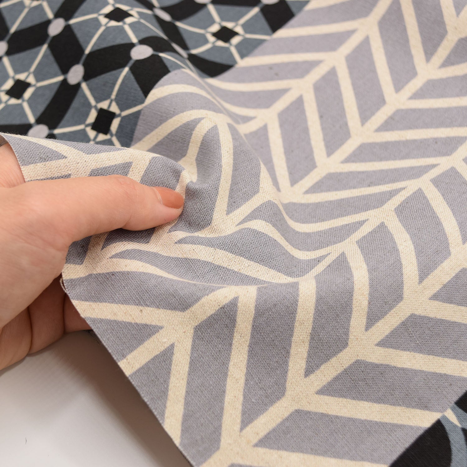 echino Geometric Panels Canvas - Grey