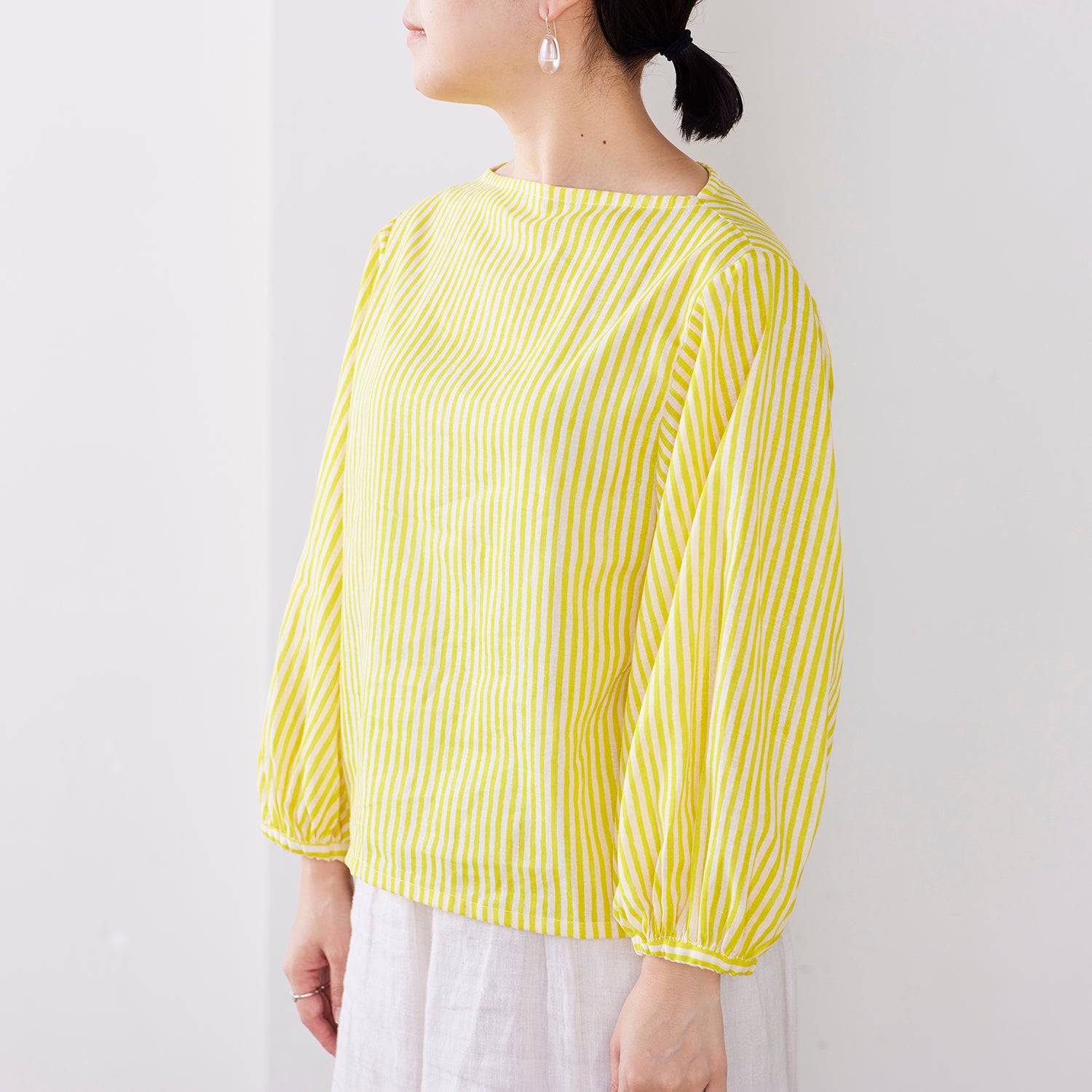 Shima Shima Stripe Linen Cotton Sheeting | Kokka Fabrics