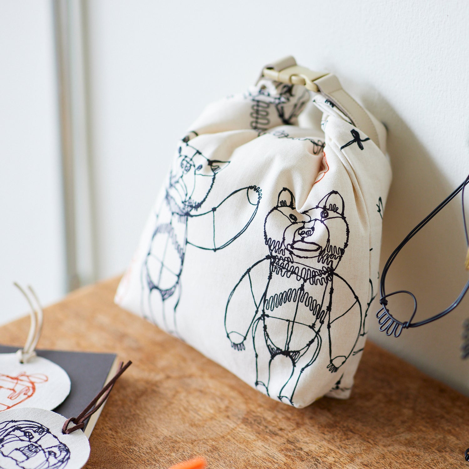 +HAyU Pathwork Cotton Linen Canvas