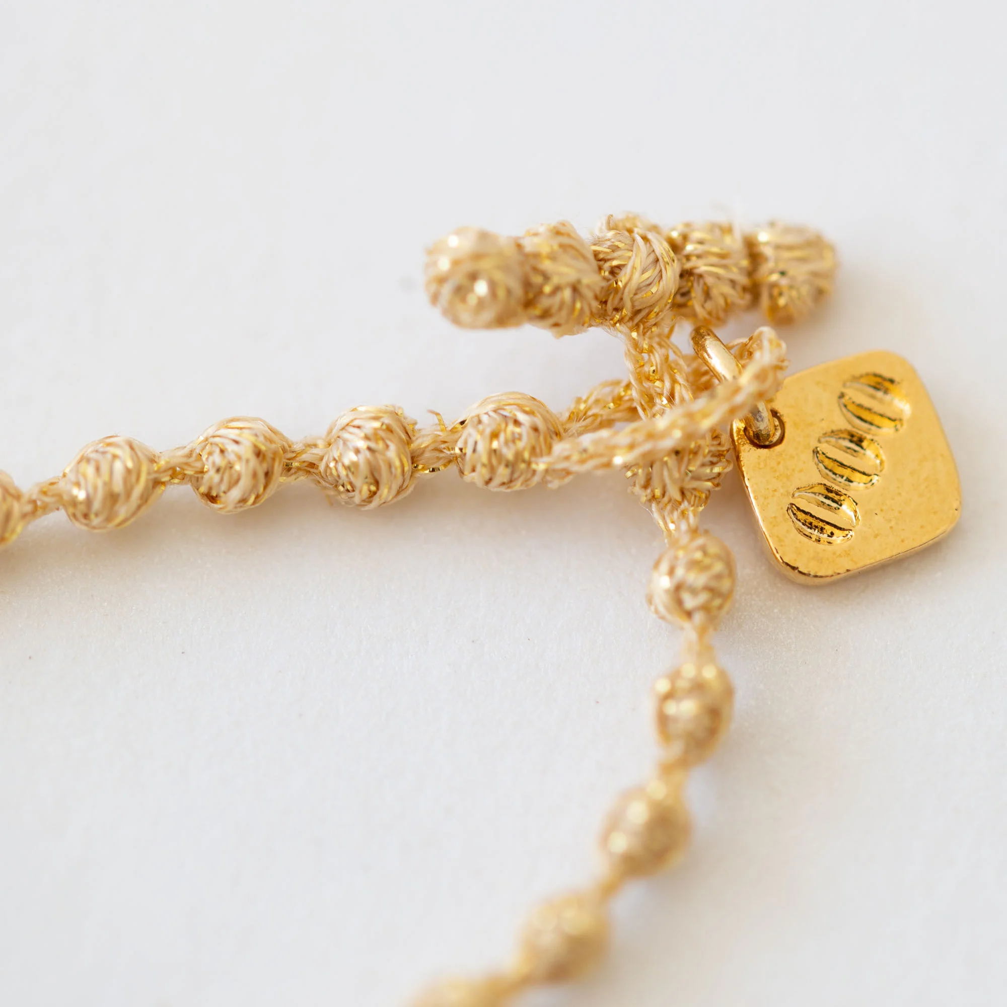 [Kokka Lifestyle] Micro Sphere 55 Embroidered Necklace