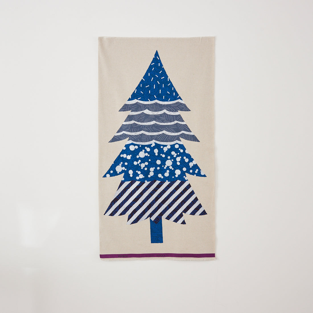 echino Christmas Tree Tapestry 2022